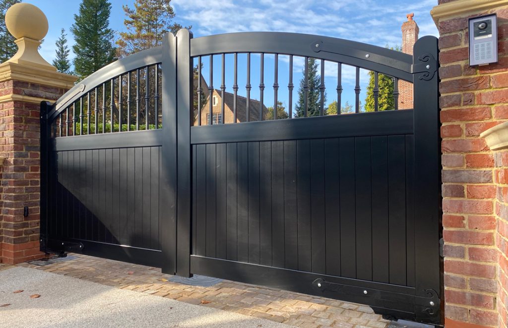 Readymade aluminiumgates in london